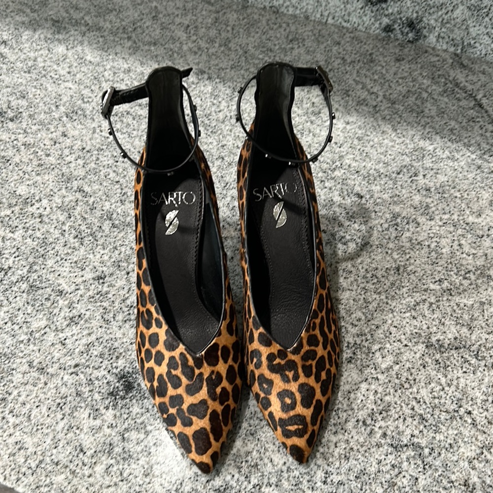 Sarto size 6.5 cheetah print heels with black studded straps